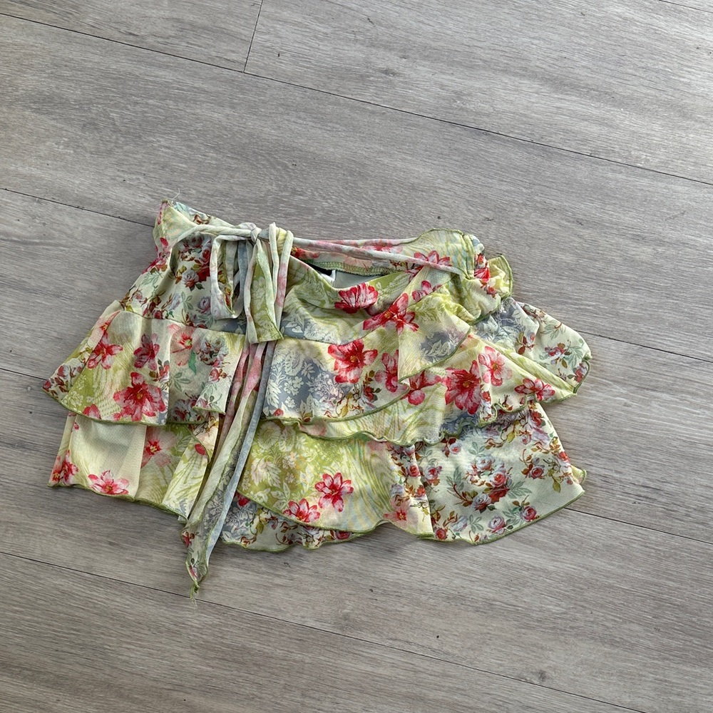 Floral Ruffle Mini Skirt